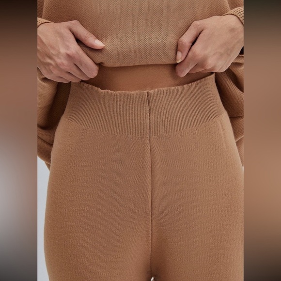 38 Salon Designer Privé Fringed Sweater Trousers Knit Set set - Picture 3 of 6